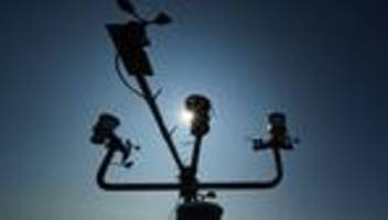 digitale landwirtschaft: land weitet netz an wetterstationen für landwirtschaft aus