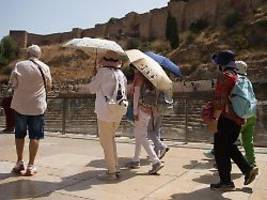 touristenziele betroffen: spanien droht 12-tage-hitzewelle mit mehr als 40 grad