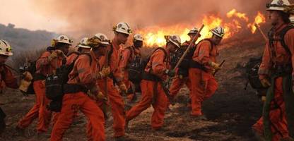 Kalifornien: Neuer Waldbrand nahe Los Angeles breitet sich rasant aus