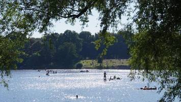 blaualgen-warnung jetzt auch für den stadtparksee