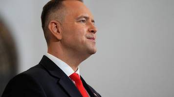 staatsoberhaupt: polen: neuer präsident nawrocki ins weiße haus eingeladen