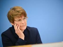 Würde viele in Armut stürzen: SPD und Grüne attackieren Grimm für Kürzungsplan
