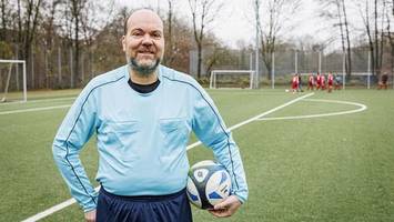 Zwei Ecken nach Zeitspiel! Schiedsrichter verblüfft Harksheide