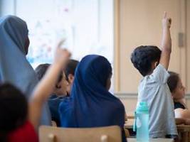 Kaum positiver Effekt: Junge Geflüchtete lernen in Willkommensklassen schlechter Deutsch