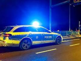 Seniorin lag tot in Schlafzimmer: 84-Jährige wurde wohl vor Tod Opfer eines Sexualverbrechens