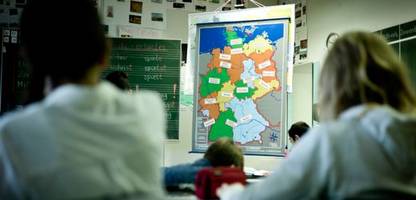 Schulen: Willkommensklassen verzögern Spracherwerb geflüchteter Jugendlicher