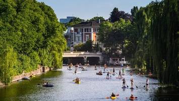 Sommer, Sonne, Paddeln: Hier gibt es SUP-Boards zum Ausleihen