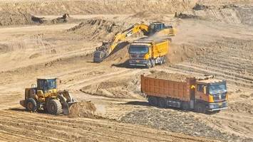 oberbillwerder: mehr als 50.000 lkw mit sand müssen anrollen