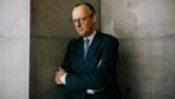 100 Tage Friedrich Merz: Ganz oben, ziemlich allein