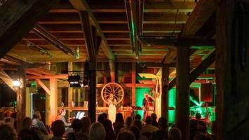 Vierfelderhof Spandau wird zum Kulturhotspot: Von Jazz bis Märchen
