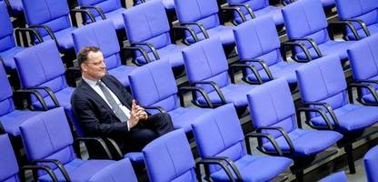 100 tage schwarz-rot: jens spahn attestiert der regierung beim thema zusammenarbeit noch luft nach oben