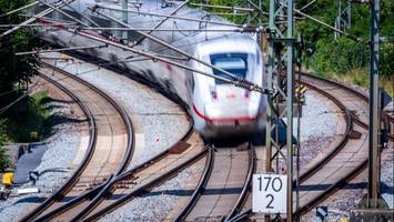 DB mit sich zufrieden: Trotz Generalsanierung 36 Direkt-ICE am Tag