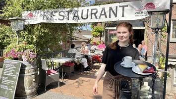 es ist wieder sommer: zehn schöne café-terrassen auf dem land