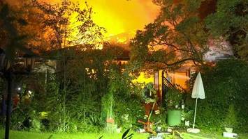 In letzter Sekunde: Nachbarn retten schlafenden Mann aus Flammen