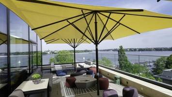 Rooftop-Bars mit einer spektakulären Aussicht über Hamburg