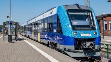 „Sail“ in Bremerhaven: Anreise mit RB33 sorgt für Schwierigkeiten