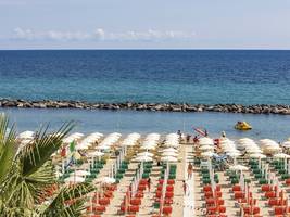 Strandurlaub: Italien im Sonnenschirm-Blues