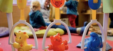kinder ohne kita-betreuung: in augsburg fehlen mehr als 1500 plätze
