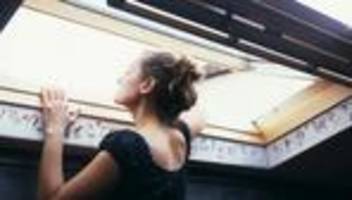 hitze im dachgeschoss: bei mehr als 30 grad ist der ausblick egal
