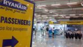 streik in spanien: bodenpersonal von ryanair in spanien streikt