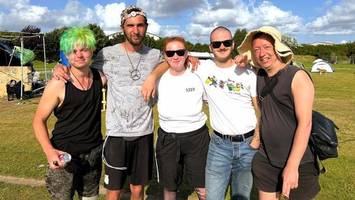 Zahlreiche Punks auf Sylt: „Die Reichen sind nicht allein!“