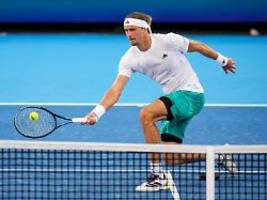 Gegner Shelton wirkte lustlos: Zverev trotzt fürs Halbfinale Schwindel und Atemnot