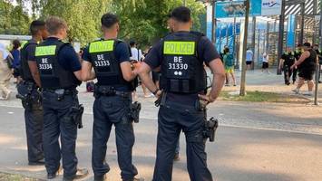 zahl der straftaten in berliner freibädern leicht gestiegen