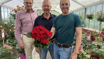 „tödliche blüte“: wie ein rosenzüchter an einem neuen krimi mitwirkt