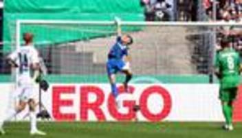 dfb-pokal, 1. runde: frankfurt und paderborn sind in der nächsten runde