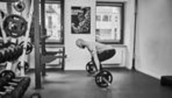 Unser Personal Trainer: Sechs Übungen für einen kräftigen Beach-Body