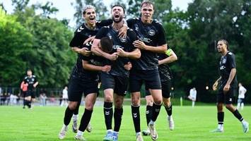 Großangriff mit scheuem Geldgeber: Von der 7. in die 3. Liga?
