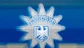 Extremismus: Mann zeigt Polizisten in Leipzig den Hitlergruß