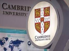 Cambridge geht mit der Zeit: Wörterbuch erklärt jetzt auch Begriffe wie tradwife und delulu