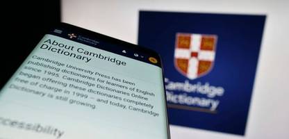 Jugendsprache: Cambridge Dictionary nimmt Wörter wie »tradwife« und »delulu« auf