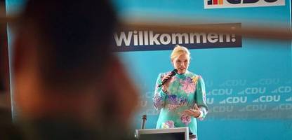 julia klöckner: die bundestagspräsidentin schadet ihrem amt – kommentar