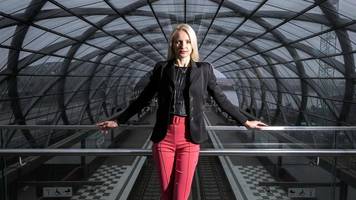 anna-theresa korbutt: diese frau wünscht sich der fahrgastverband als bahn-chefin