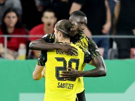 dfb-pokal: schwache dortmunder mühen sich in essen zum sieg