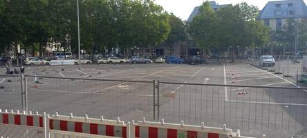 Bahn sperrt Parkplatz vor dem Augsburger Hauptbahnhof