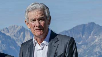 Jackson Hole: Fed-Chef Powell hält sich Zinsschritt im September offen