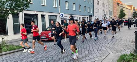 community runs in augsburg: warum gehen menschen in gruppen joggen?