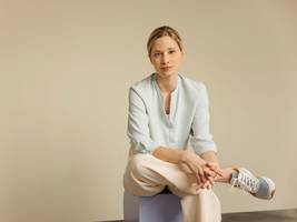 interview mit giulia enders: „es ist gefährlich, den körper nur als eine art maschine zu sehen“