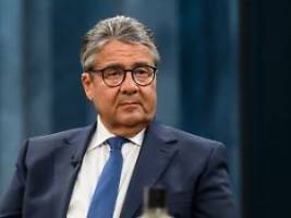 Bundeswehr soll wachsen: Gabriel: Deutschland muss zur Wehrpflicht zurück