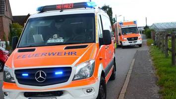 Transporter übersieht Rennradfahrer – 56-Jähriger schwer verletzt