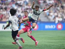 Gratulation an die USA: Thomas Müller sorgt nach Peinlich-Moment für Lacher