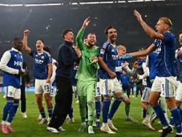 Im Pott plötzlich alle glücklich: Schalke 04 vertreibt den bösen Geist der Vergangenheit