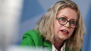Streit um Tempo 50: Senatorin kontert Kritik an Verwaltung