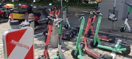 Junger Mann richtet am Zeugplatz 3000-Euro-Schaden an