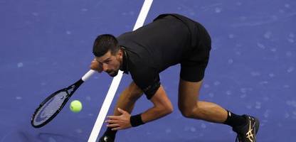 US Open: Novak Djokovic müht sich zum Sieg über Learner Tien in der 1. Runde