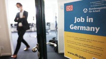 arbeitsexperte: „die kosten der integration sind unfair verteilt“