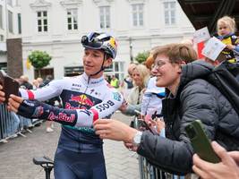 Florian Lipowitz bei der Deutschland Tour: Sie kommen, um ihn Wasser tragen zu sehen